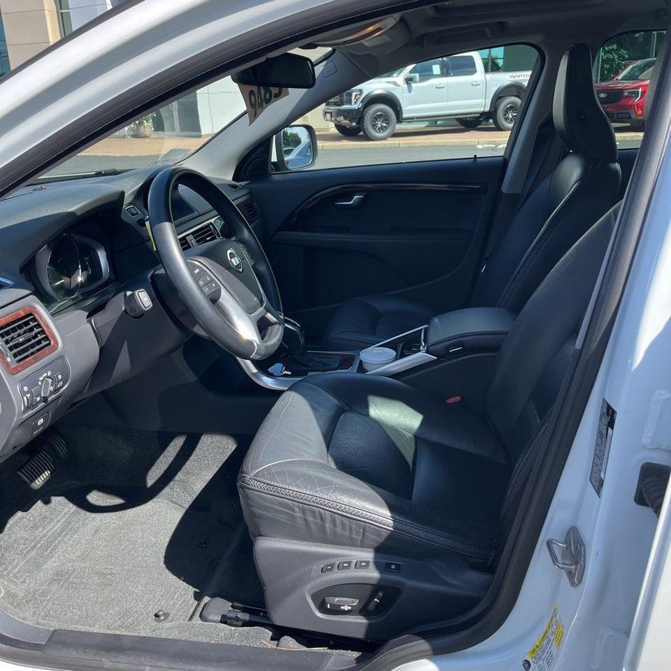 2015 Volvo XC70 3.2 Premier Plus w/High Performance Audio Portland OR