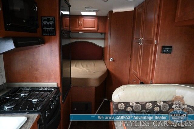 2015 Winnebago Minnie Winnie M-22R Anchorage AK