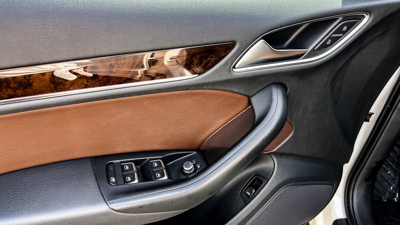 2016 AUDI Q3 PREMIUM PLUS AWD, NAVIGATION, BACKUP CAMERA, SUNROOF