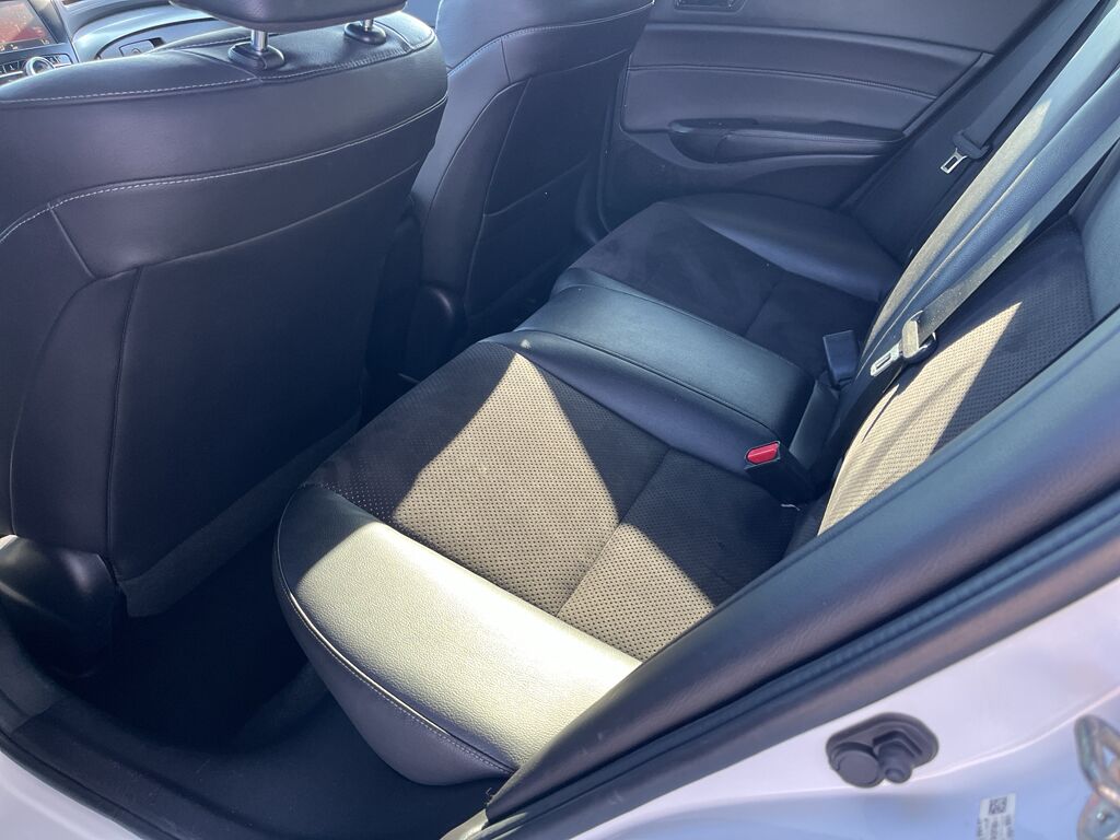 2016 Acura ILX w/Premium/A-SPEC Pkg Wilmington NC