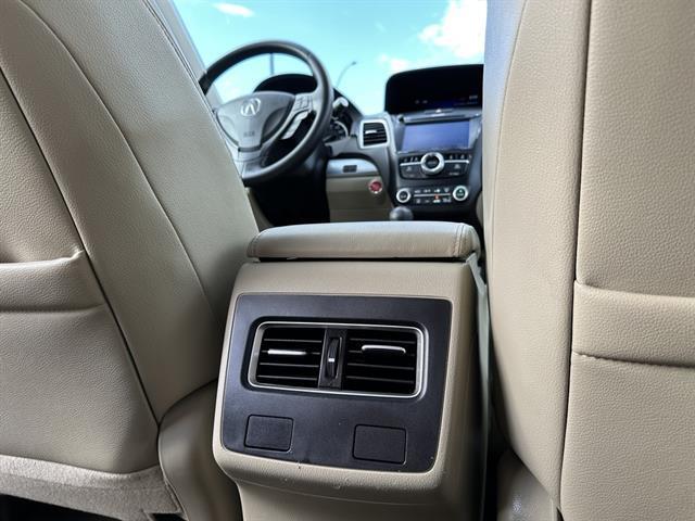 2016 Acura RDX Technology photo 21