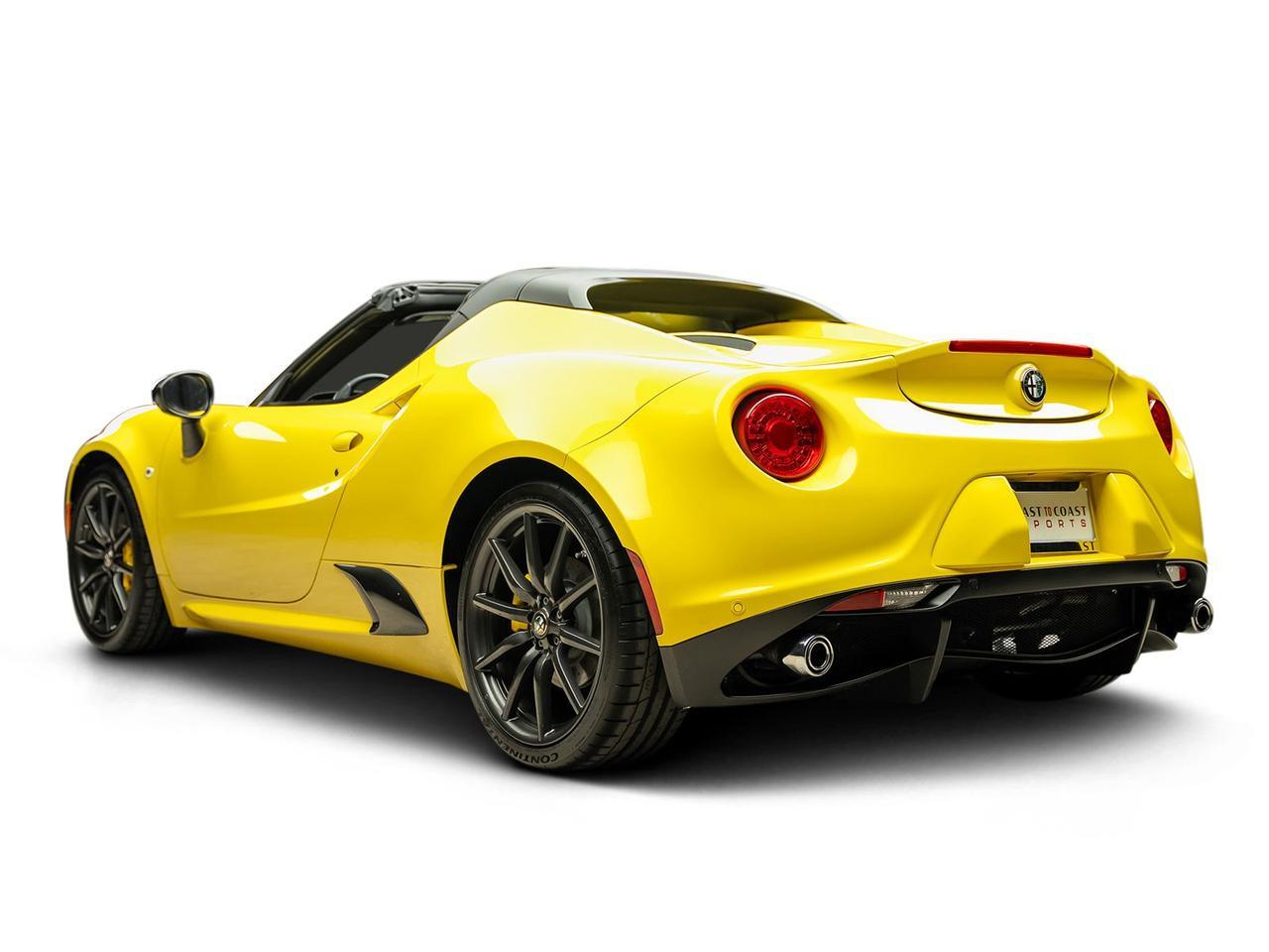 2016 Alfa Romeo 4C Base