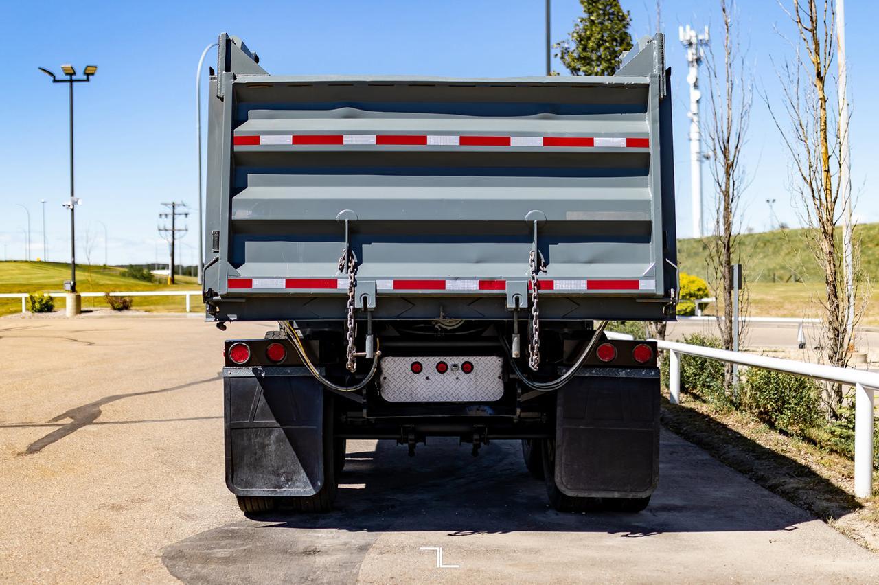 2016 Arne's T/A Dump Trailer Red Deer AB