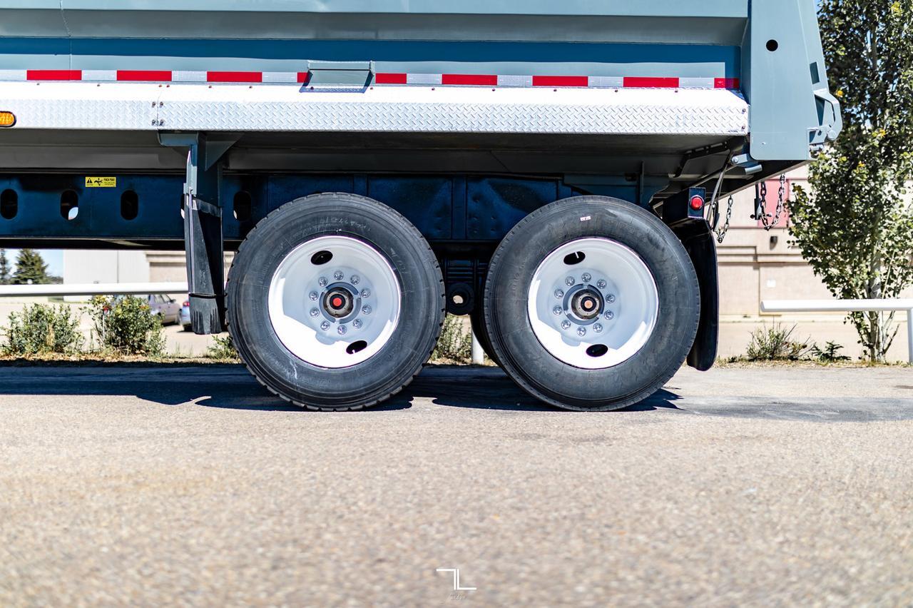2016 Arne's T/A Dump Trailer Red Deer AB