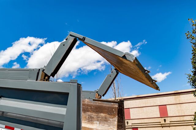 2016 Arne's T/A Dump Trailer Red Deer AB