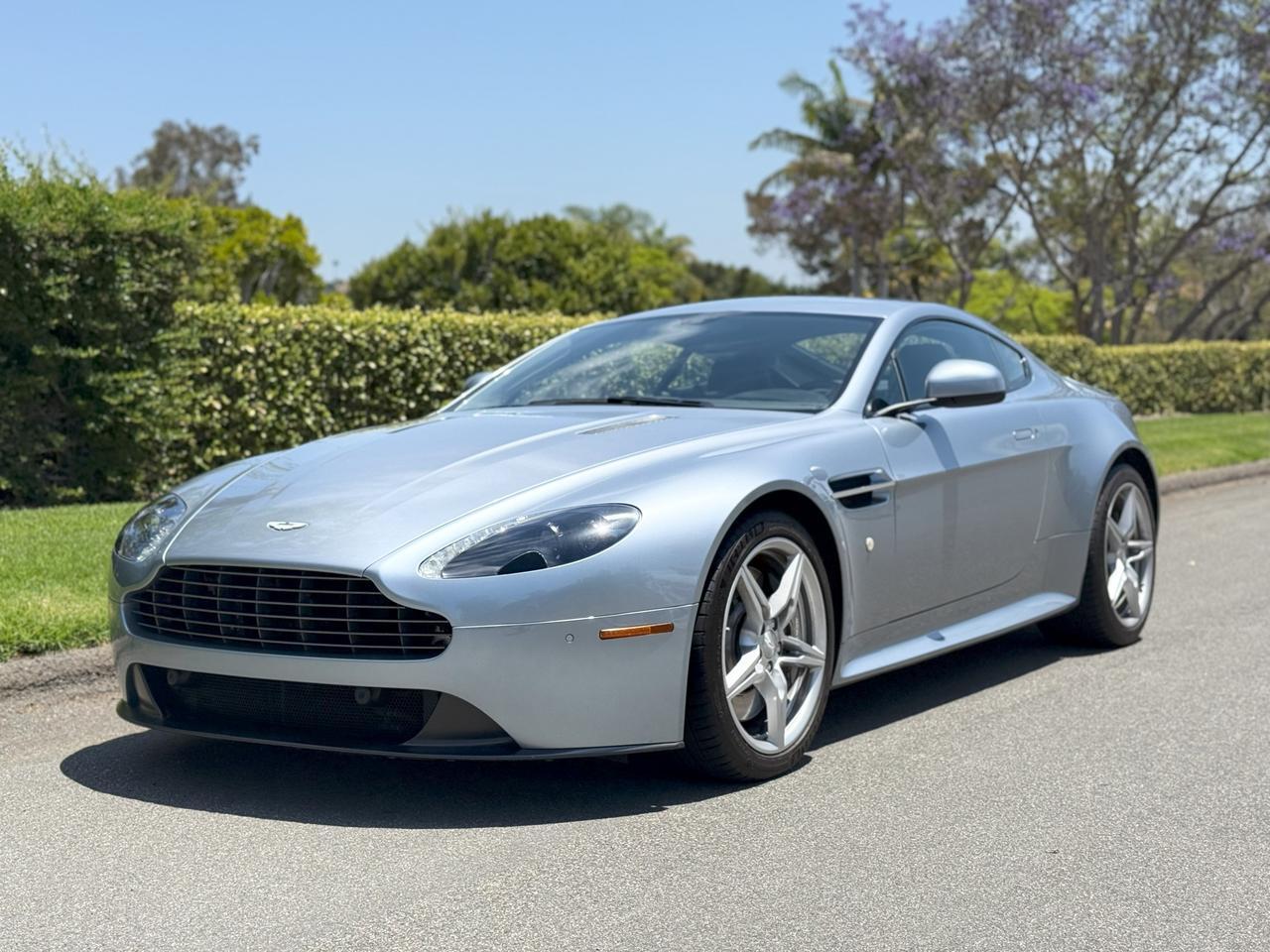 2016 Aston Martin V8 Vantage GT