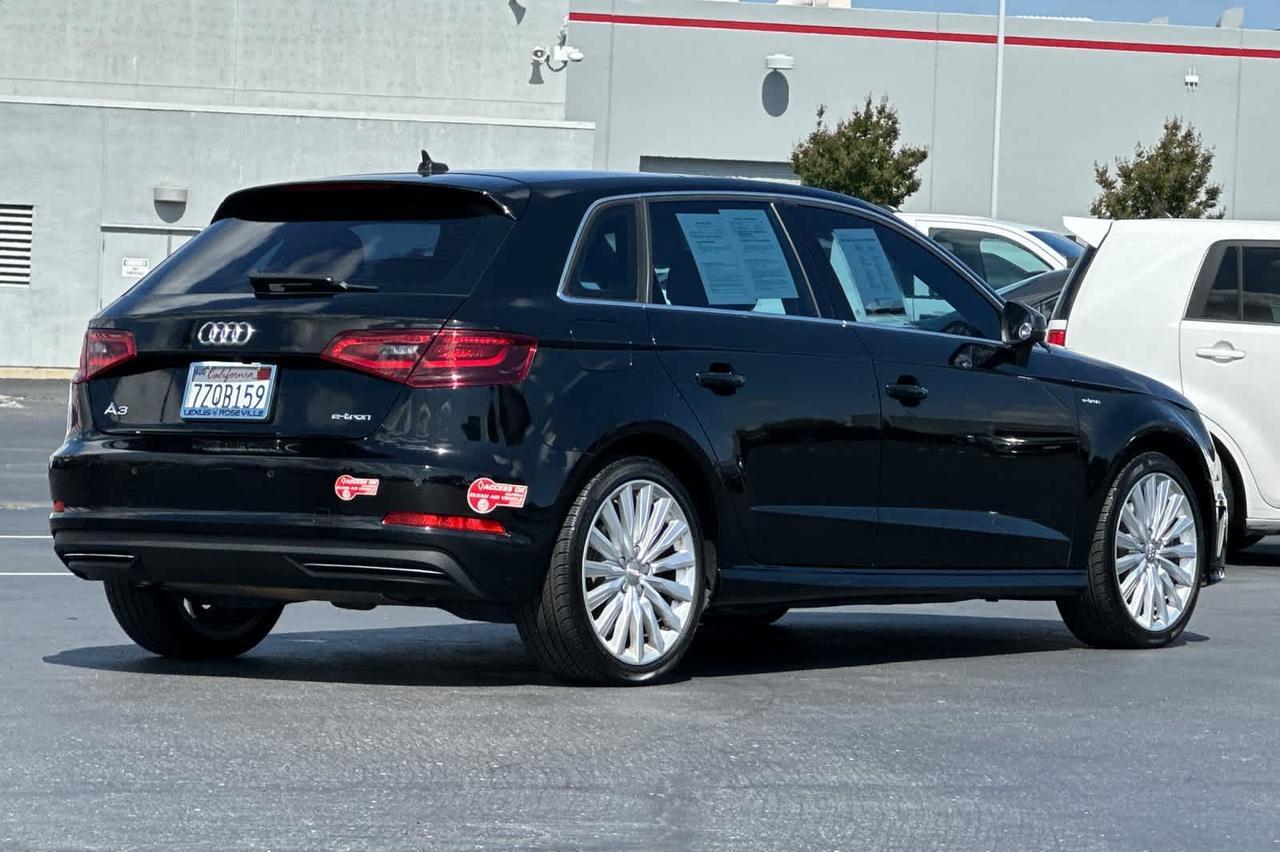 2016 Audi A3 e-tron Premium Plus