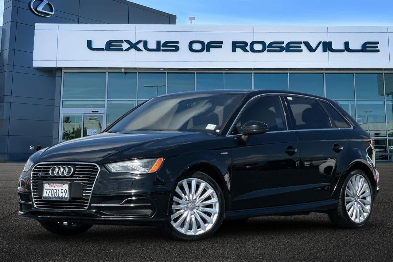 2016 Audi A3 e-tron Premium Plus