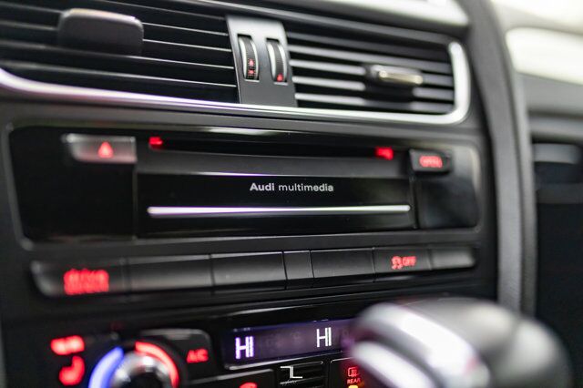 2016 Audi A4 Quattro Progressiv Plus S-Line Leather Roof Nav Red Deer AB