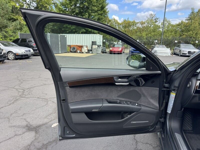 2016 Audi A8 L 4.0T Sport Willow Grove PA