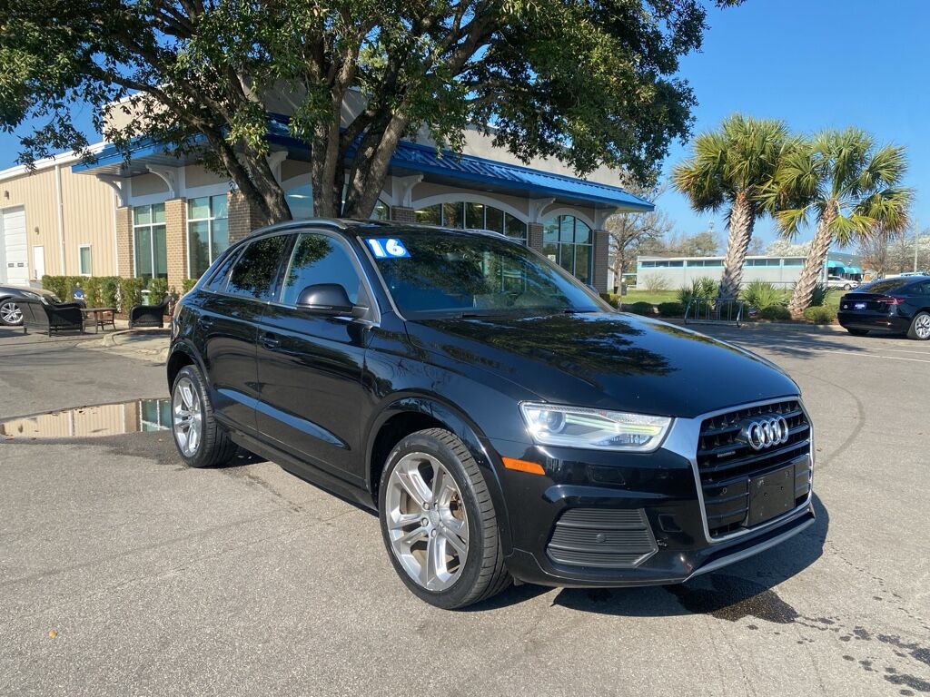 2016 Audi Q3 Premium Plus