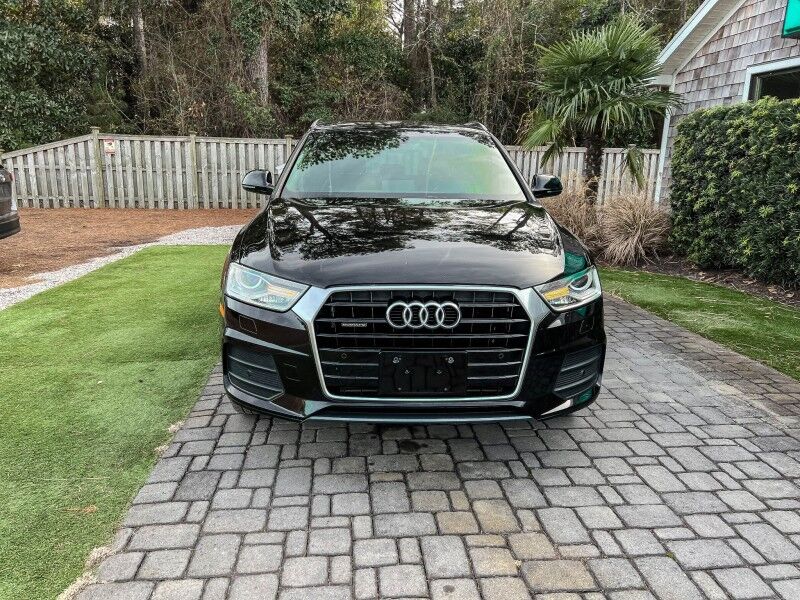 2016 Audi Q3 Premium Plus