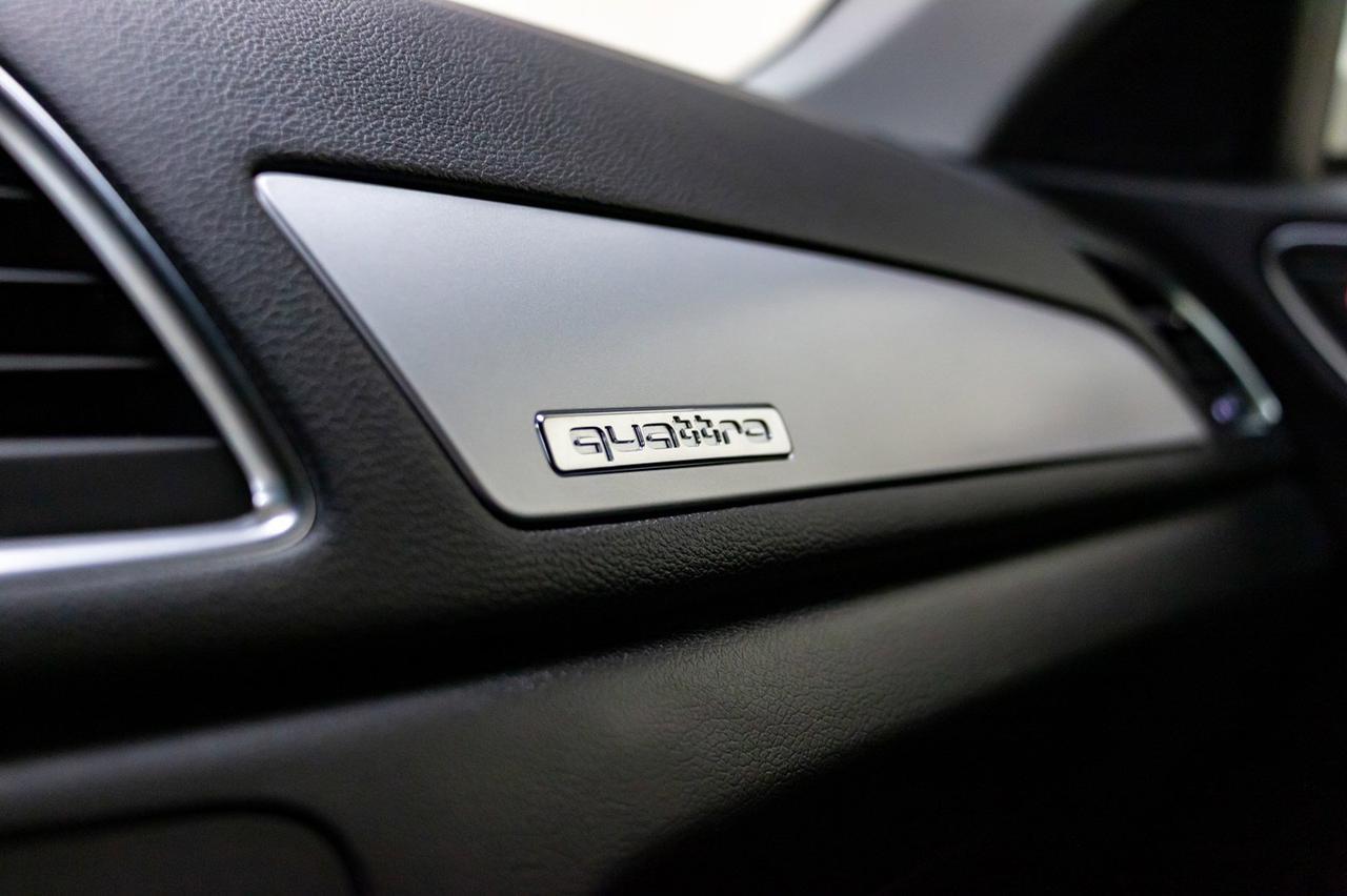 2016 Audi Q3 Quattro Komfort Leather Roof Red Deer AB