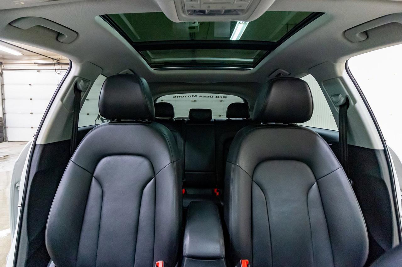 2016 Audi Q3 Quattro Komfort Leather Roof Red Deer AB