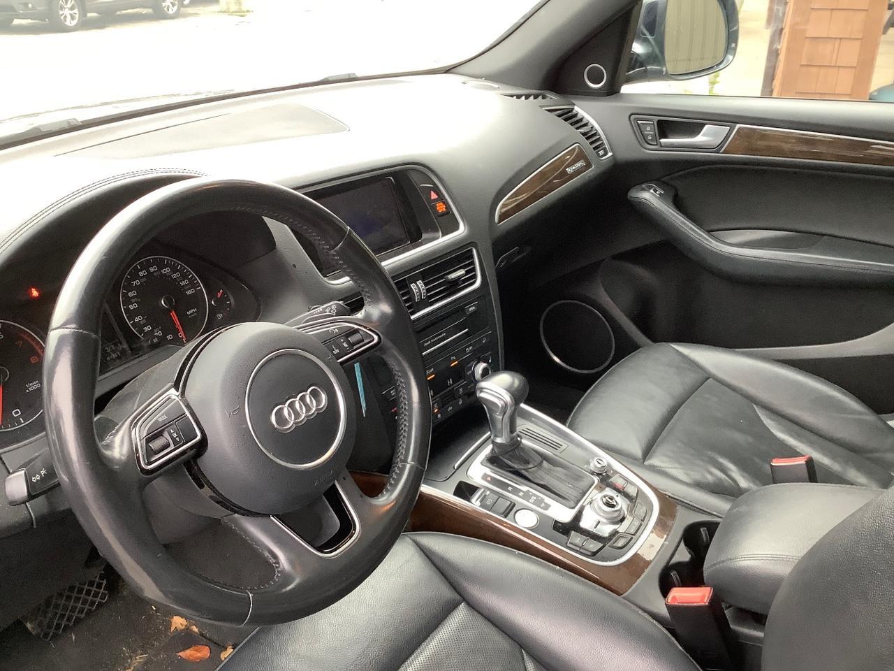 2016 Audi Q5 3.0T Premium Plus quattro Hayden ID
