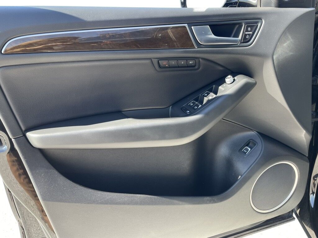 2016 Audi Q5 PREMIUM PLUS~CLEAN CARFAX~LOW MILES~ONLINE FINANCE AND SHIPPING AVAILABLE!!! Sarasota FL