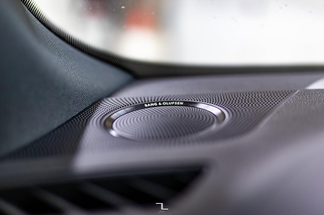 2016 Audi SQ5 Quattro Technik Leather Roof Nav BCam Red Deer AB