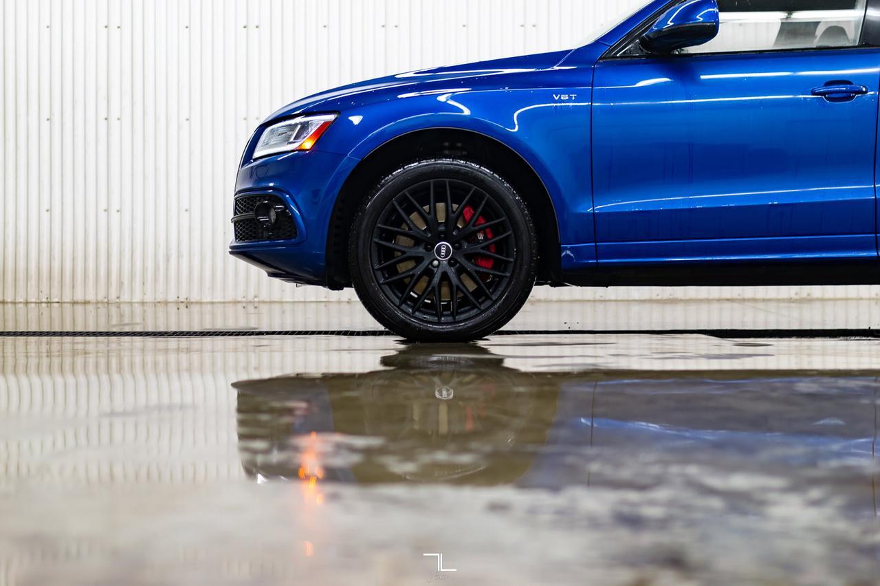 2016 Audi SQ5 Quattro Technik Leather Roof Nav BCam Red Deer AB