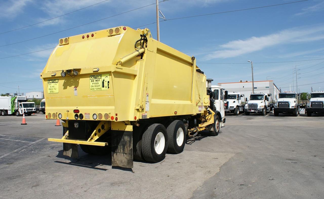 2016 Autocar ACX64 28-31 yard Heil Side Loader Garbage Truck Tampa FL
