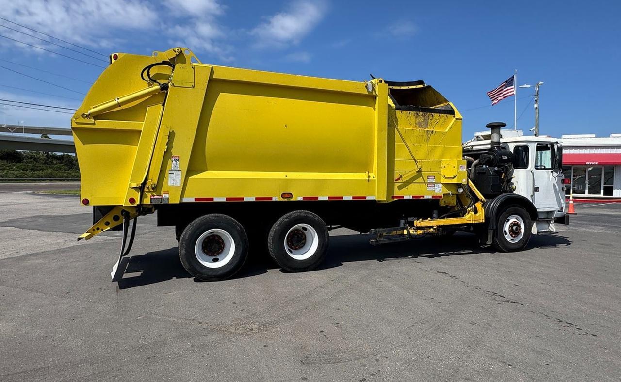 2016 Autocar ACX64 28 yard Heil Side Loader Garbage Truck Tampa FL