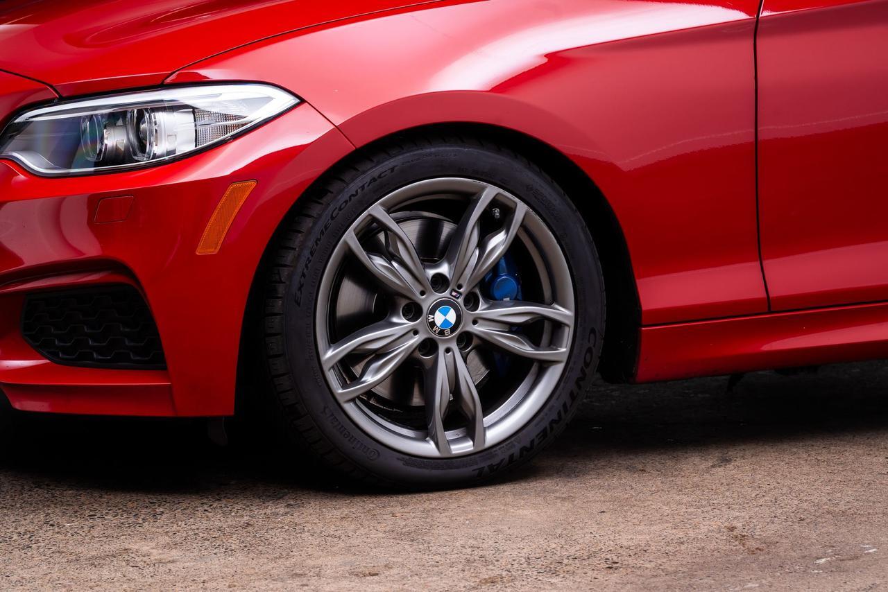 2016 BMW 2 Series M235i xDrive Technology Package / Cold Weather Package Portland OR