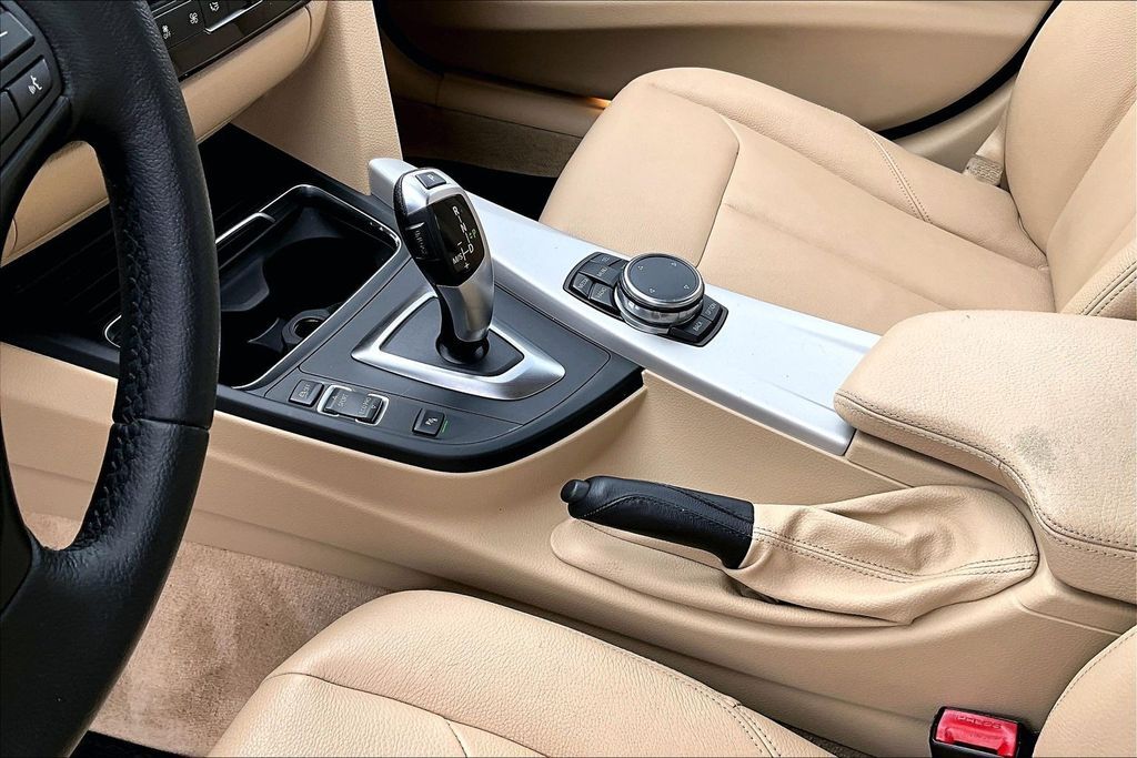 2016 BMW 3 Series 320i OR