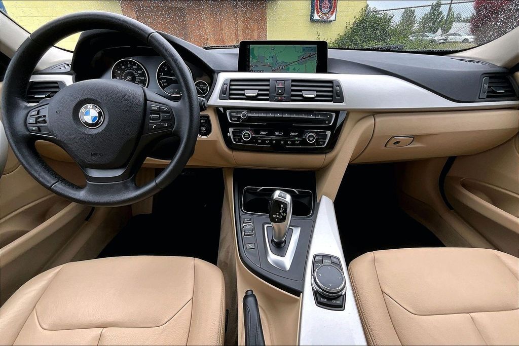 2016 BMW 3 Series 320i OR