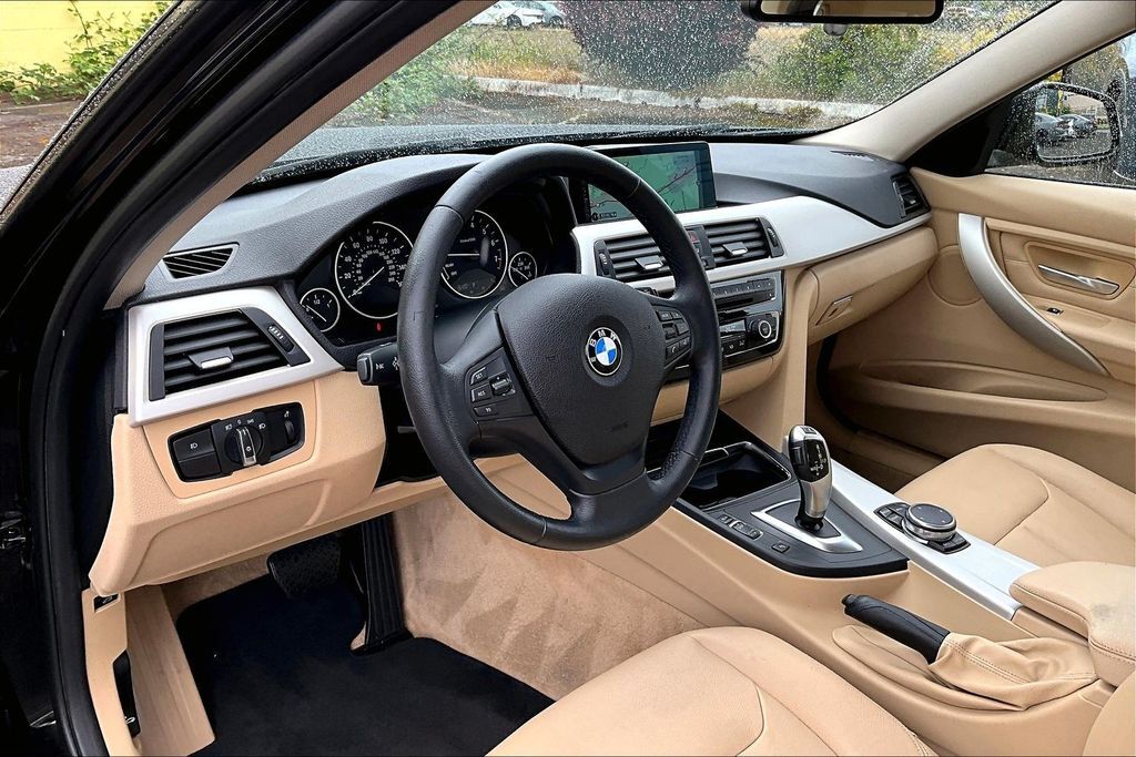 2016 BMW 3 Series 320i OR