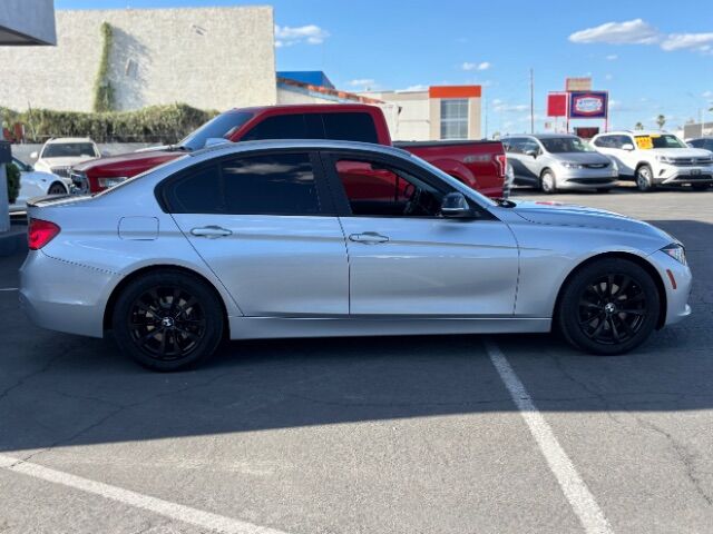 2016 BMW 320i Sedan