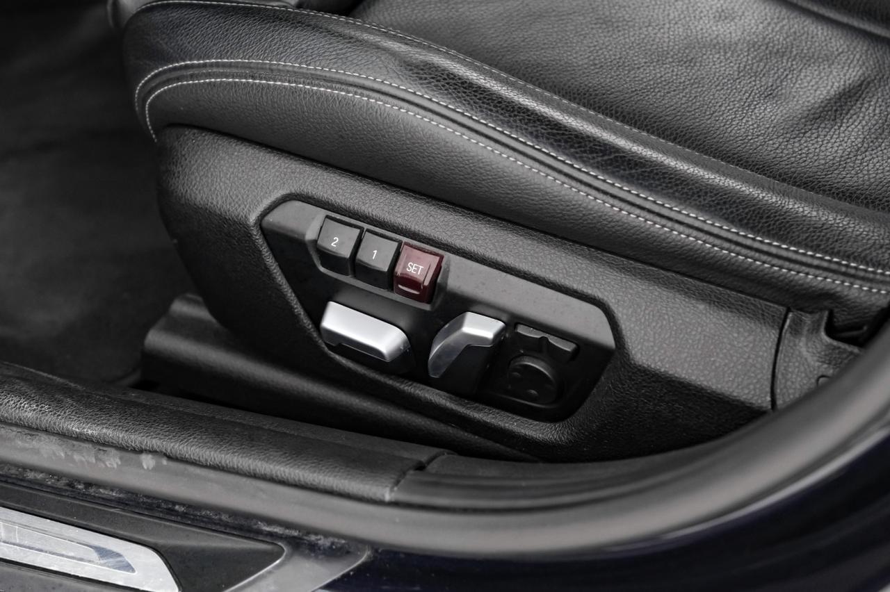 2016 BMW 328i SPORT LINE DRIVER ASSIST PKG PREMIUM PKG SUNROOF LEATHER SEATS REAR CAMERA KEYLESS START Carrollton TX