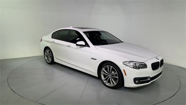 2016 BMW 5 Series 528i