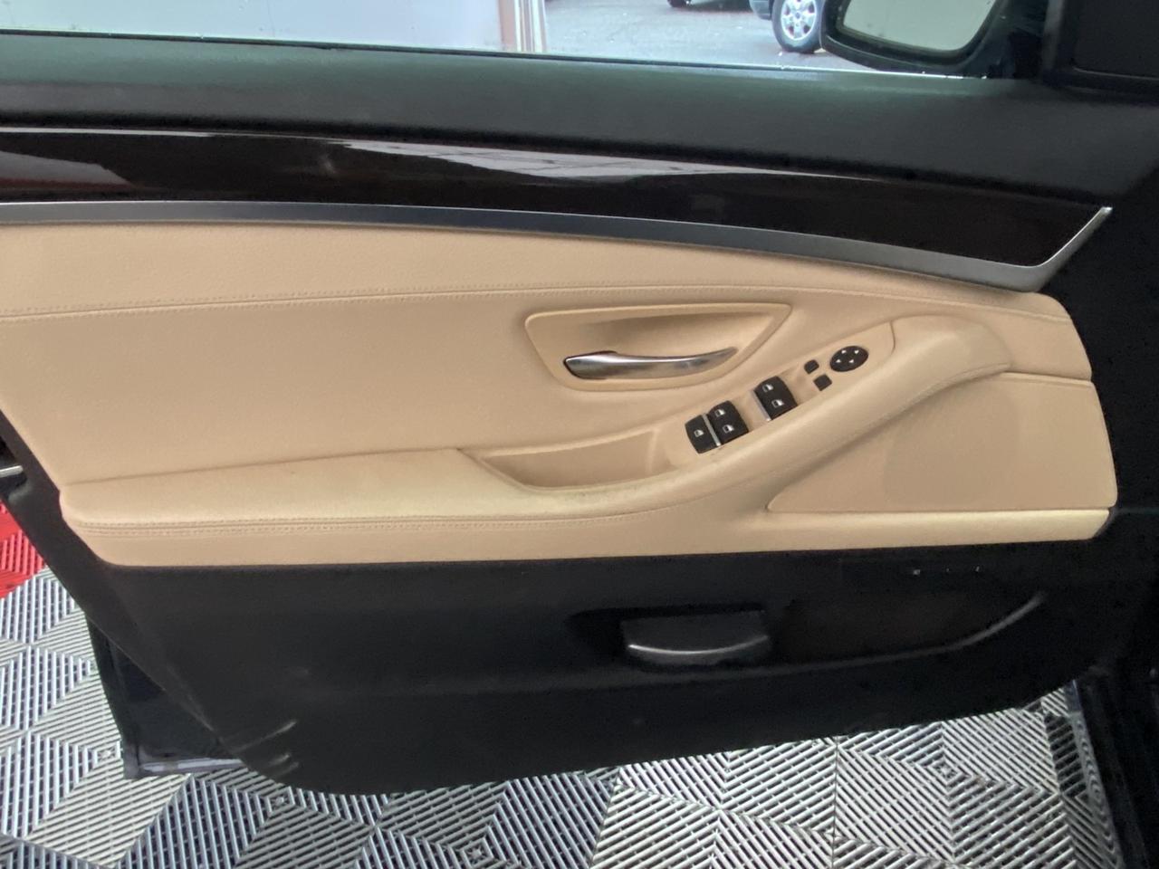 2016 BMW 5 Series 528i xDrive Richmond Hill NY