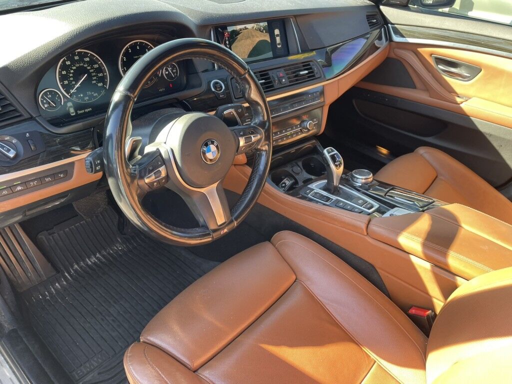 2016 BMW 5 Series 535i XDRIVE~SUNROOF~NAVIGATION~GREAT COLOR COMBO~ONLINE FINANCE AND SHIPPING AVAILABLE!!! Sarasota FL