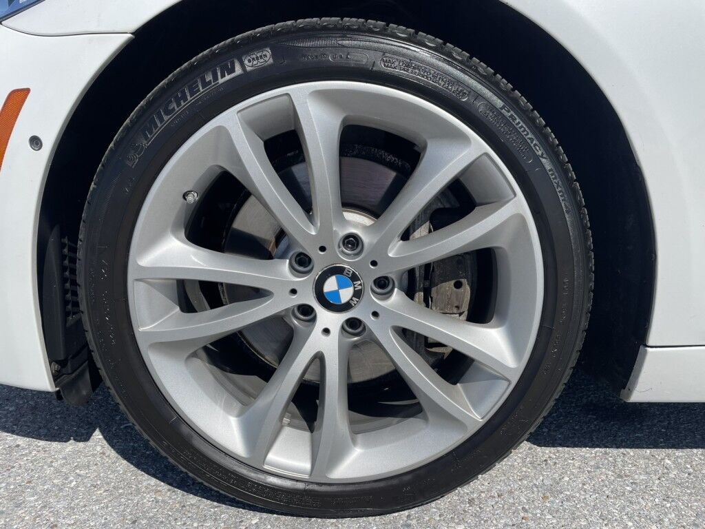 2016 BMW 5 Series 535i XDRIVE~SUNROOF~NAVIGATION~GREAT COLOR COMBO~ONLINE FINANCE Sarasota FL