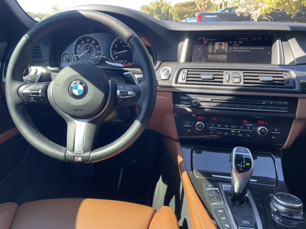 2016 BMW 5 Series 535i XDRIVE~SUNROOF~NAVIGATION~GREAT COLOR COMBO~ONLINE FINANCE Sarasota FL