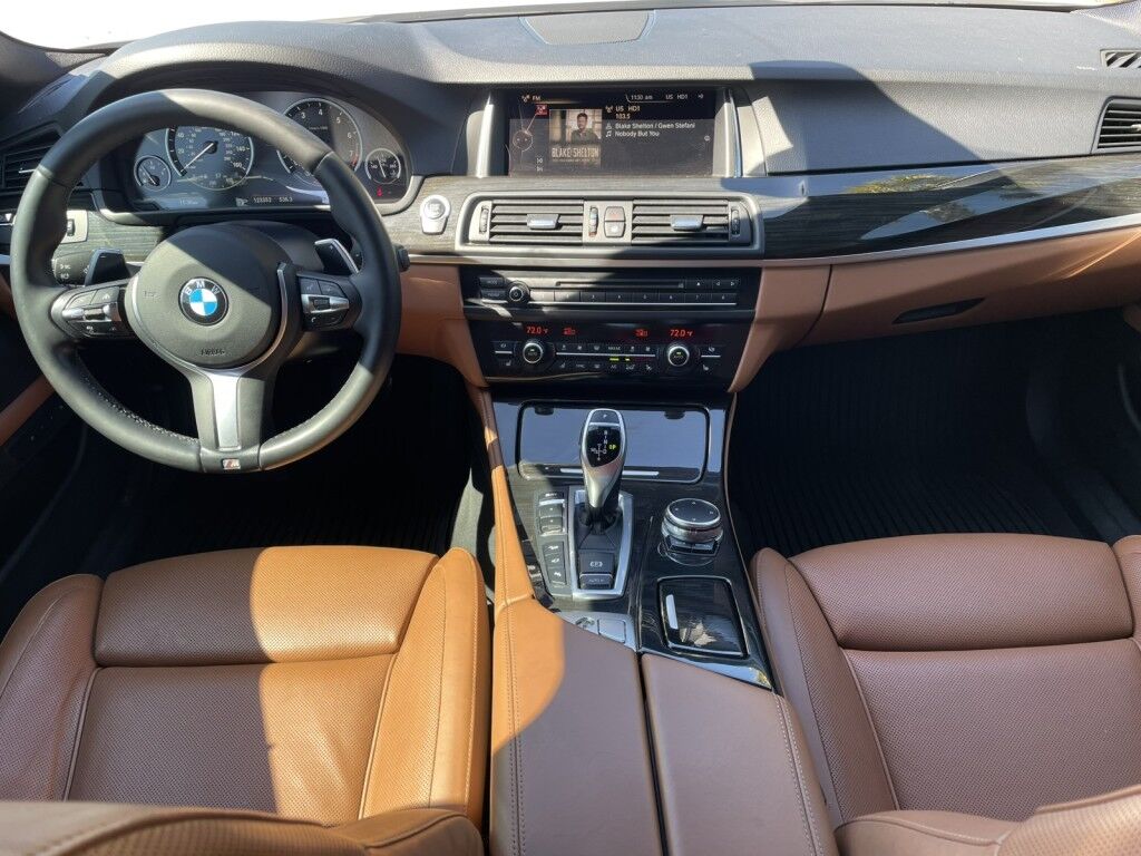 2016 BMW 5 Series 535i XDRIVE~SUNROOF~NAVIGATION~GREAT COLOR COMBO~ONLINE FINANCE Sarasota FL