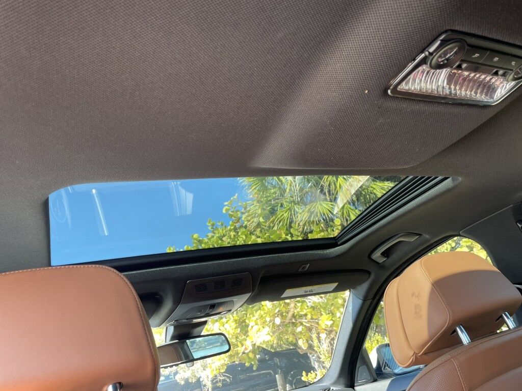 2016 BMW 5 Series 535i XDRIVE~SUNROOF~NAVIGATION~GREAT COLOR COMBO~ONLINE FINANCE Sarasota FL