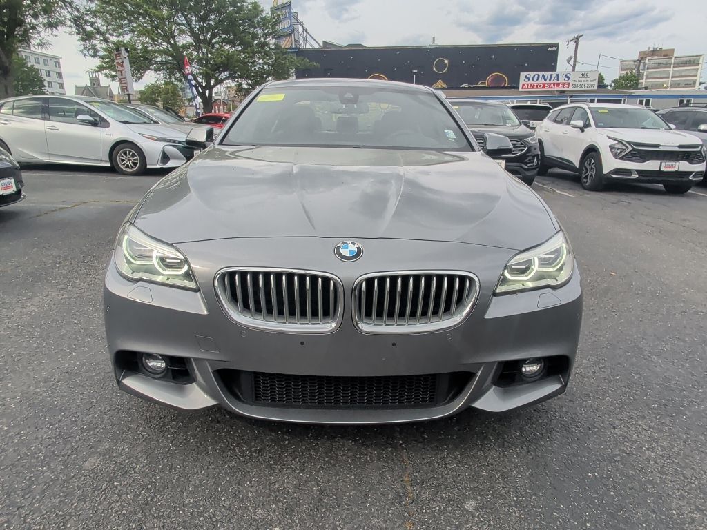 2016 BMW 5 Series 550i