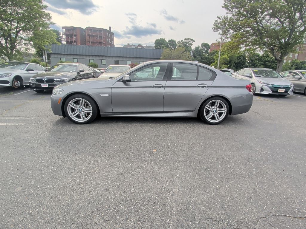2016 BMW 5 Series 550i