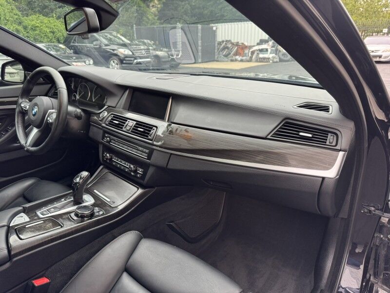 2016 BMW 5 Series 550i xDrive Willow Grove PA