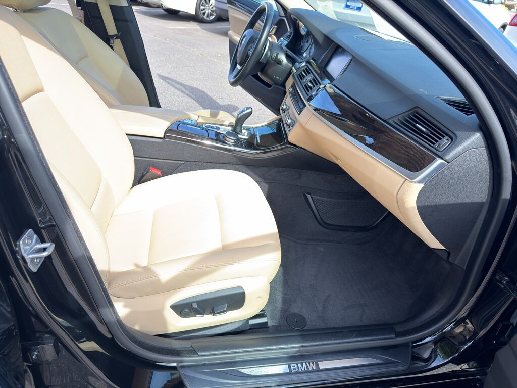 2016 BMW 5 series 528i xDrive Wilmington NC