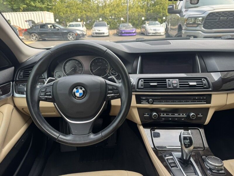 2016 BMW 528i 528i Willow Grove PA