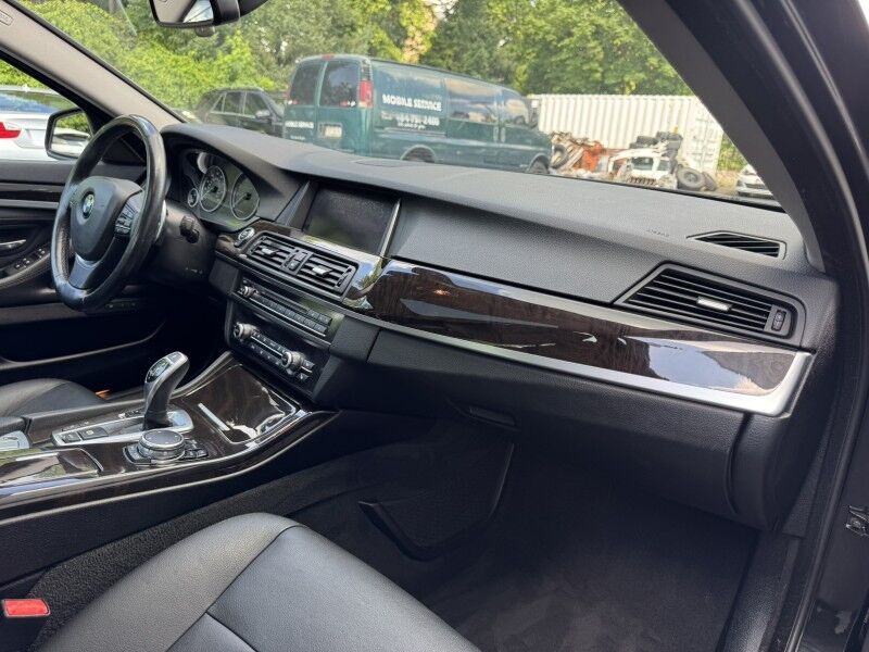 2016 BMW 528i xDrive Willow Grove PA