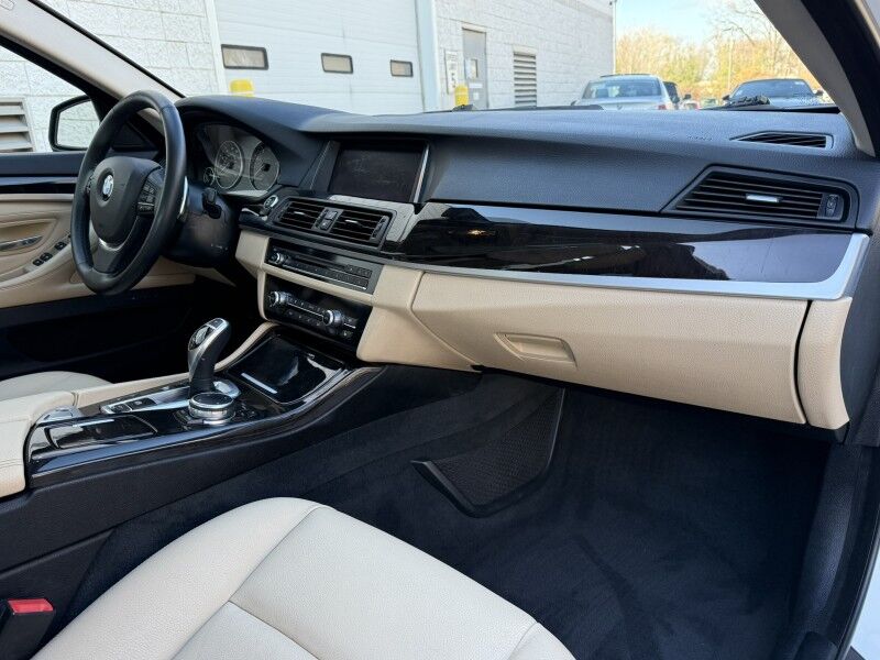 2016 BMW 528i xDrive Willow Grove PA