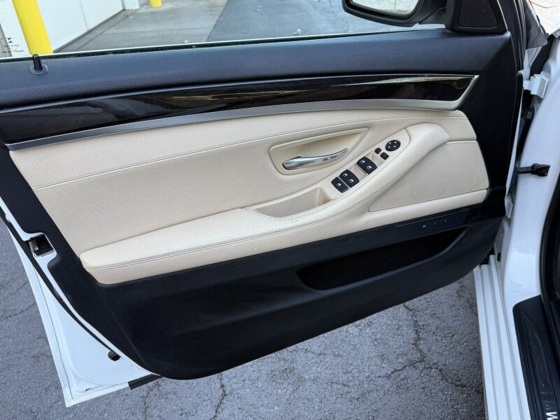 2016 BMW 528i xDrive Willow Grove PA