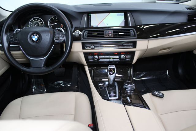 2016 BMW 535i Luxury