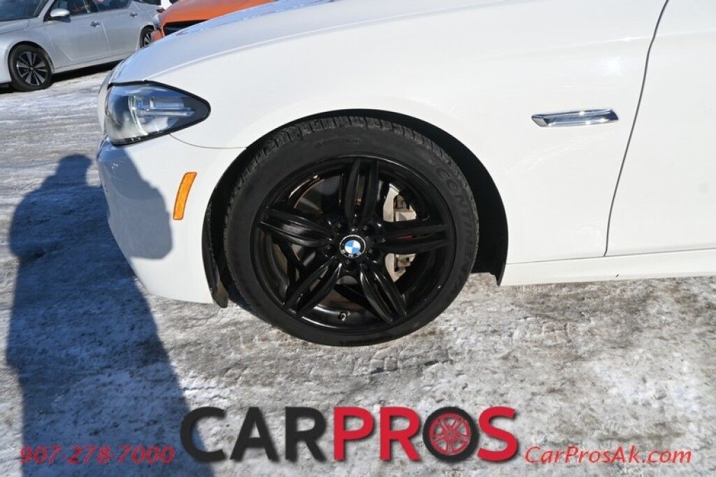 2016 BMW 550i xDrive AWD - M Sport - 4.4L V8 - Cold Weather & Sport Pkg - Front & Rear Heated Seats - Heated Steering Wheel - Navigation - Bluetooth - Harman/Kardon Speakers - Backup Camera - Sunroof - Soft Close Doors Anchorage AK