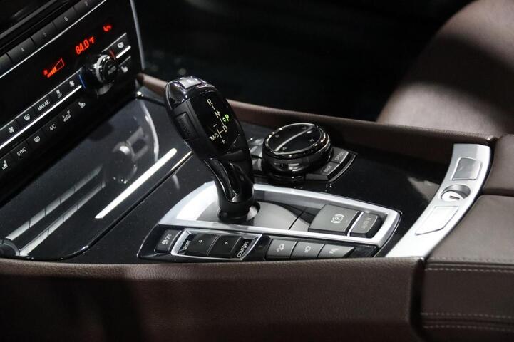 2016 BMW 550i xDrive Gran Turismo Executive M Sport 4dr Sedan Chicago IL