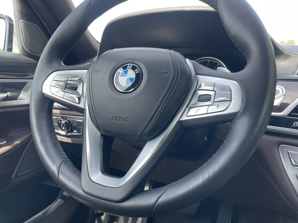 2016 BMW 7 Series 740i~BLUETOOTH~SUNROOF~PARKING SENSORS~PREMIUM SOUND SYSTEM~ONLINE FINANCE AND SHIPPING AVAILABLE!!!! Sarasota FL