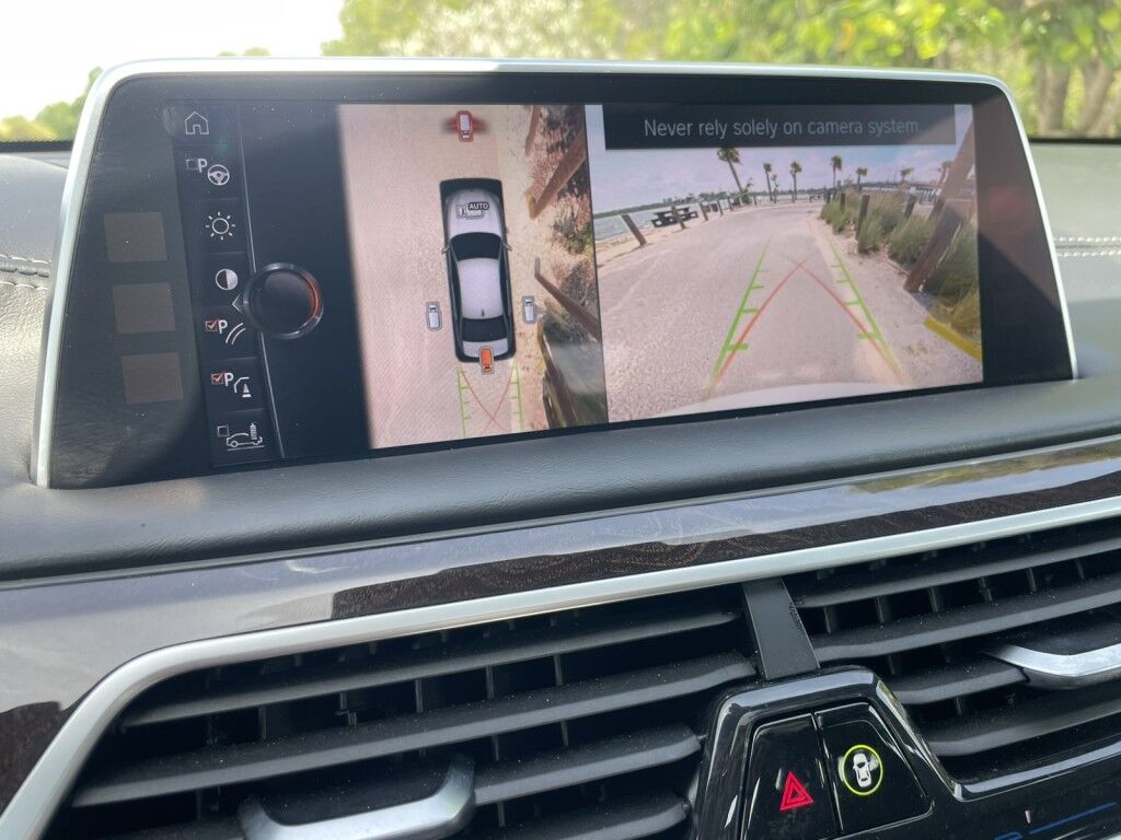 2016 BMW 7 Series 740i~BLUETOOTH~SUNROOF~PARKING SENSORS~PREMIUM SOUND SYSTEM~ONLINE FINANCE AND SHIPPING AVAILABLE!!!! Sarasota FL